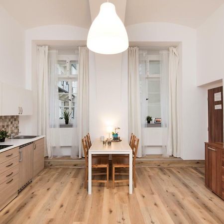 براغ Apartment Near Wenceslas Square المظهر الخارجي الصورة